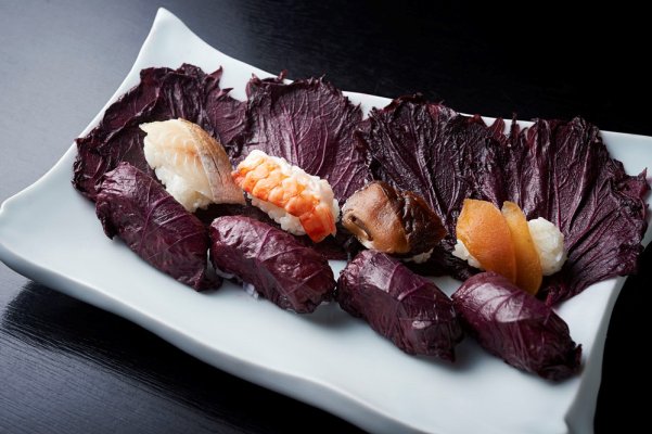 笹屋名物「しそ兵衛鮨」