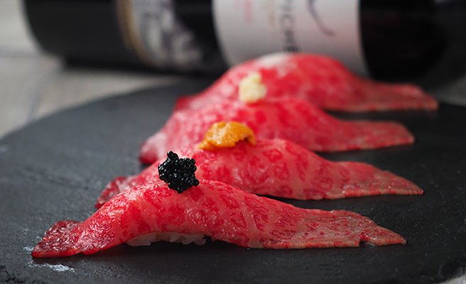 極上仙台牛の肉寿司