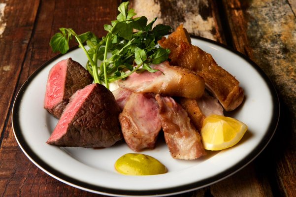 シェフ厳選お肉の盛り合わせ