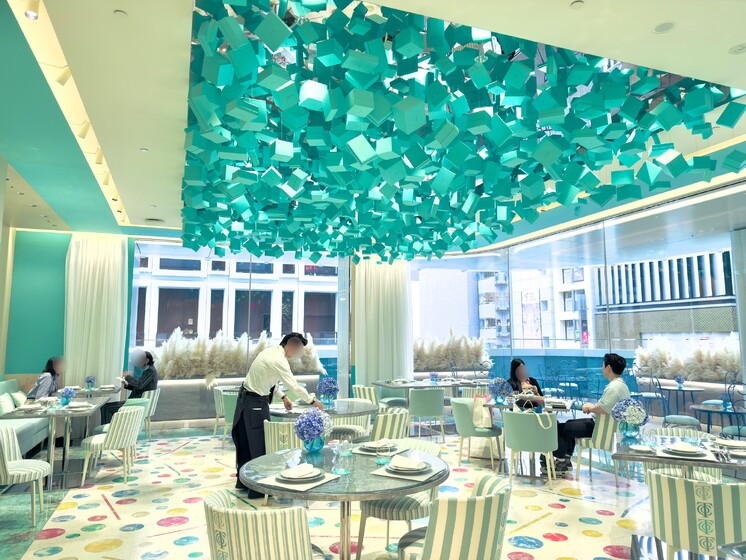 アクセス｜中央区の洋食・カフェ - Tiffany Blue Box Café | ぐるっと東京